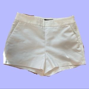 Selling Express white short, mid rise, size 00.